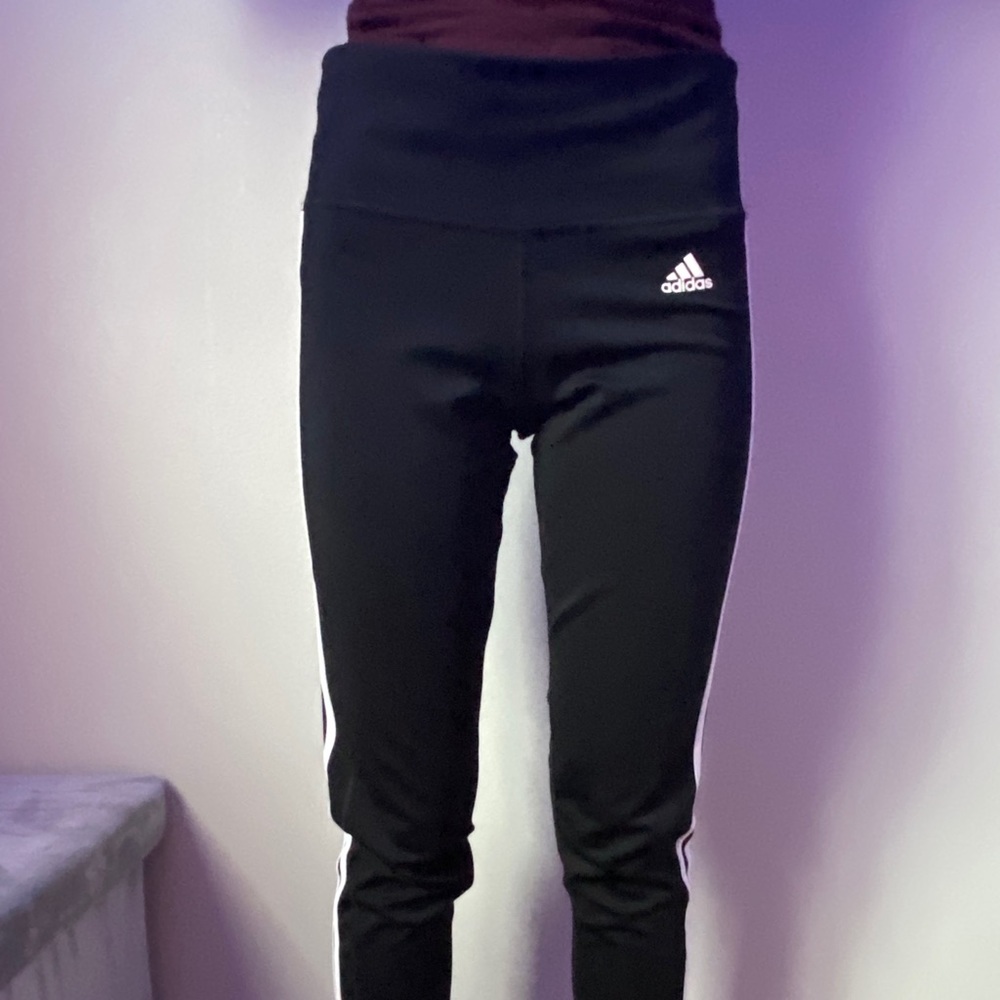 Adidas leggings